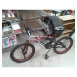X Games 7005 series aluminum bike with pegs