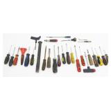 Grouping of Tools: Screwdrivers