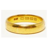 Atq 22K Y Gold Wedding Band Ring Sz 8 6.5g