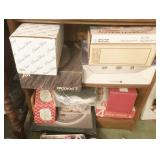 Estate Lot: Contents of Shelves, Shee Photos