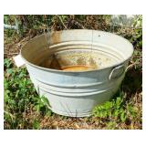 Large Galvanized Wash Tub, Few Pin Holes on Bottom