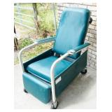 Reclining Medical Chair, Rough Condition
