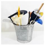 Grouping of Kitchen & Cooking Utensils