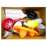 Assorted Kitchen Items