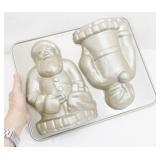 Nordic Ware Vintage Santa Claus Pan