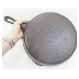 Antique 10" Griswold Cast Iron Skillet #8