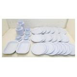 Lg Grouping of Dallas & Texas Ware Plastic Dishes