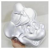 Vintage Aluminum Walt Disney Mickey Mouse Cake Pan