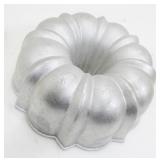 Vintage Cast Aluminum Bundt Pan