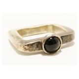 Sterling Silver & Onyx Square Ring Sz 3 6.1g