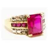 10K Yellow Gold & Ruby Dinner Ring Sz 7 3.6g