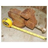 Bench Vise
