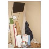 Contents of Corner, See Photos