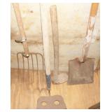 Grouping of Stick Hand Tools