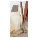 Large Floor Jack, Needs Repair