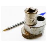 New Britain Universal Stripped Nut Remover