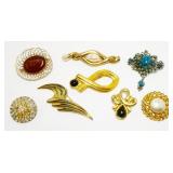 Vintage Costume Brooches .31lbs