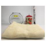 Non Skid arugula, Fish Biwk, Decorative Glass