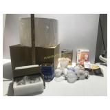 Light Bulbs And 1 Lamp Shade