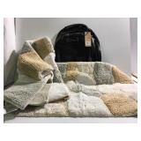 Kroser backpack and 2 rugs
