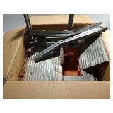 Rigid 7 in table top wet tile saw
