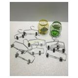 9 small hangers & 2 tea light lanterns