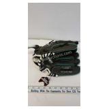 Rawlings Storm Sure Catch 11 1/2 inch youth mitt