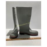 Rain / Muck Boots - Size 7