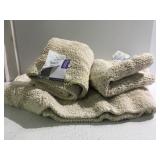 4-21x34 inch rugs