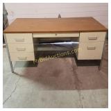 Metal Desk/Wood Top With Drawers