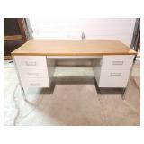 Metal Desk With Drawers