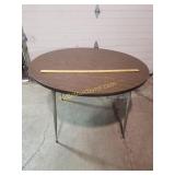 4ft. Round Table