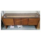 Wooden Cradenza
