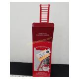 Wondershop Small Animated Climbing Santa table