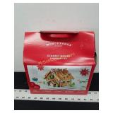 Holiday Deluxe Gingerbread House Kit - 38.8oz -