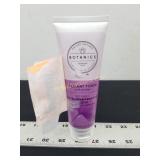 Botanics Radiant Youth Microdermabrasion Polish -