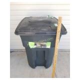 96 Gallon HD Toter W/ Wheels & Attached Lid