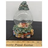Santa Snow Globe (damaged)