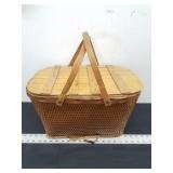 Wicker & Wood Pic-Nic Basket W/ Handles