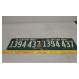 WWII cardboard IL License plate pair 1947 rare