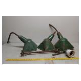 Porcelain filling station lamps