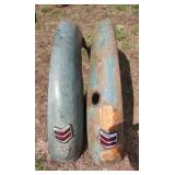 Pair fenders displays