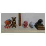 5 pig decorations