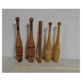 4 juggling clubs