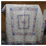 Arch Quilt hand quilted