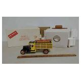 1927 Coca-Cola delivery truck replica diecast