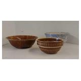 3 mixing bowls