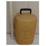 Coleman carry case & lantern