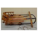 Speedy sled with back