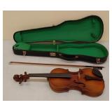 Antonius Stradivarius violin w/ bow & case